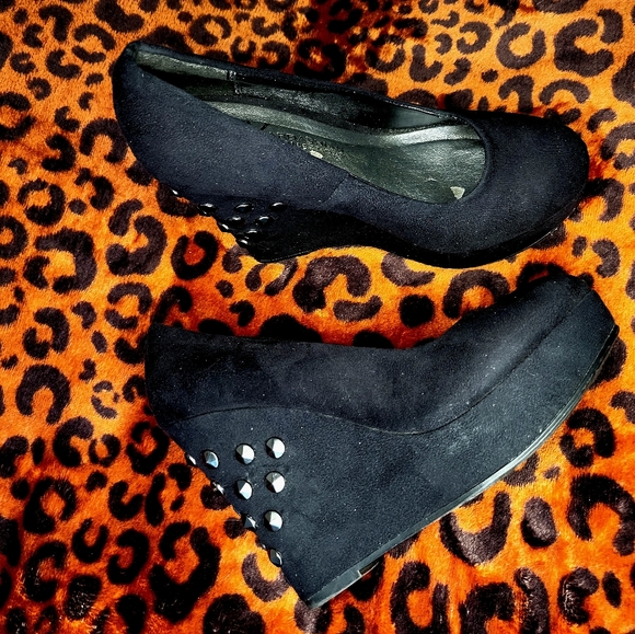 Kardashian Kollection - Picture 4 of 4